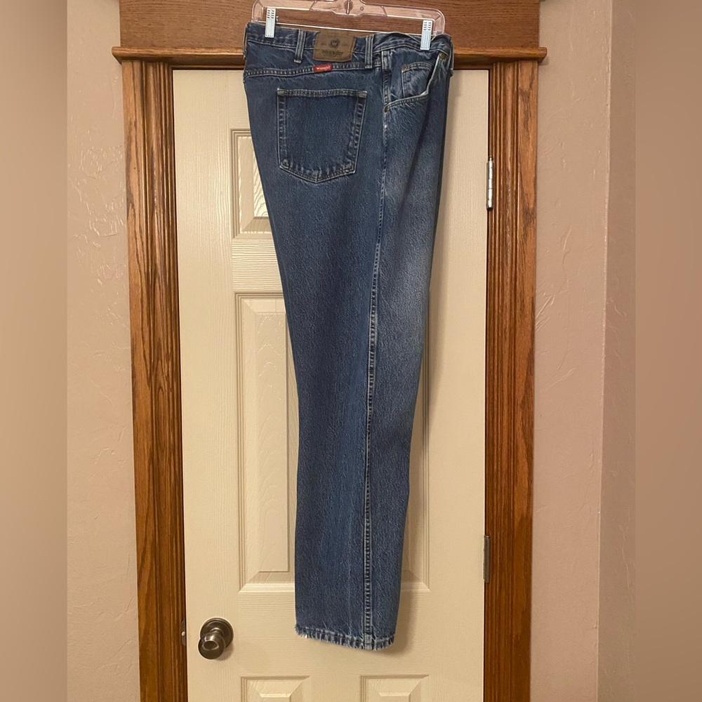 Wrangler Men's Regular Fit Straight Blue Jeans Sz 40x32